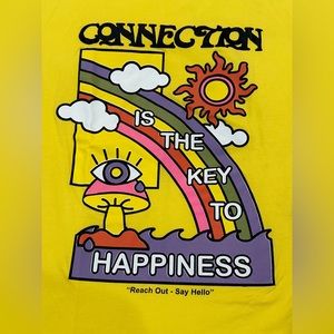 Yellow t-shirt (connections is the key to happines) size L